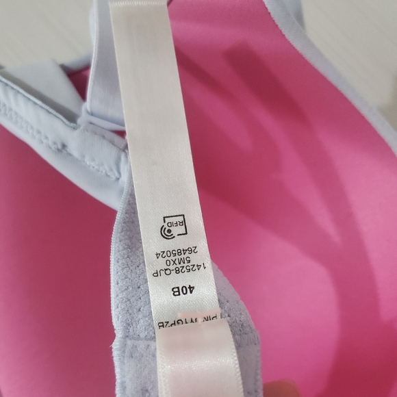 ❗️SOLD❗️Do not buy❗️NWOT PINK Victoria's Secret Push-up Bra 40B - Picture 10 of 10